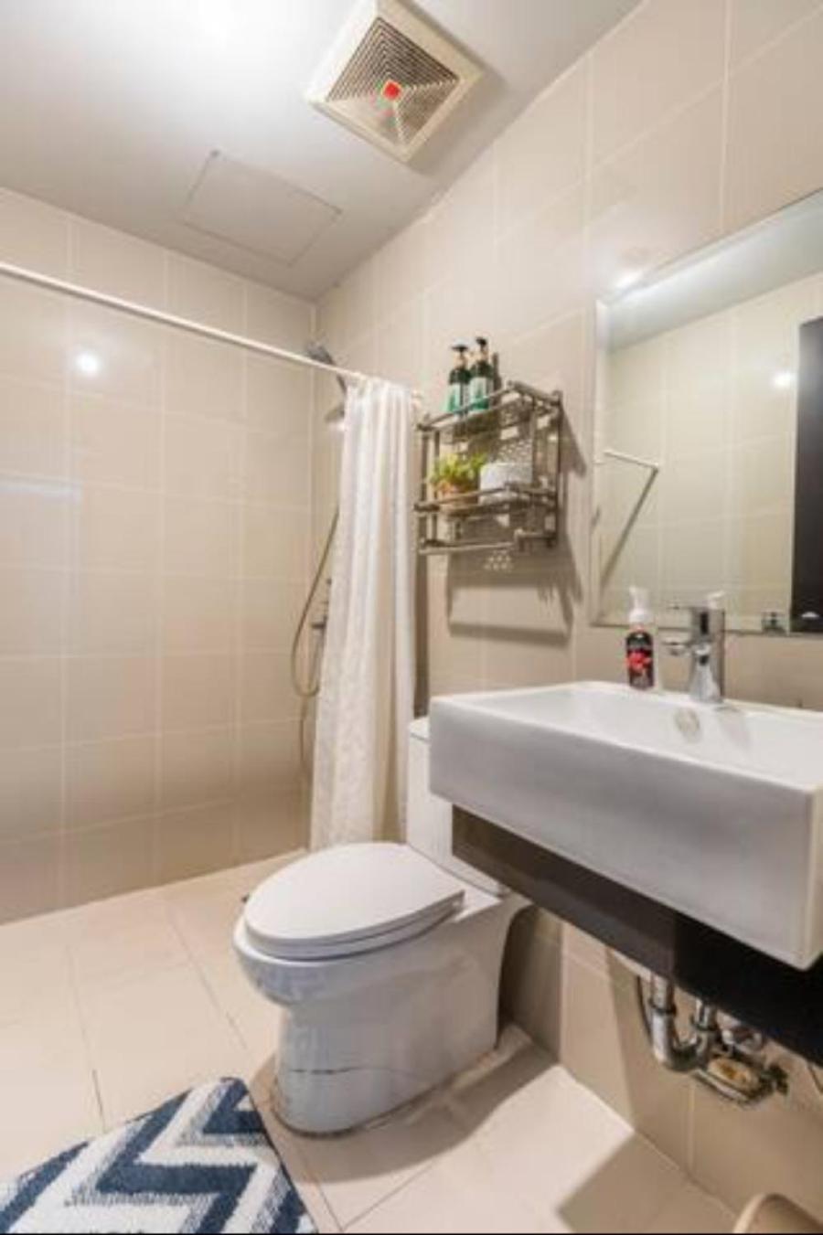 Great View With Balcony In Araneta Center Apartment Манила Екстериор снимка